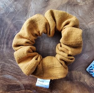 Prairie Pawsh Co. Srunchie